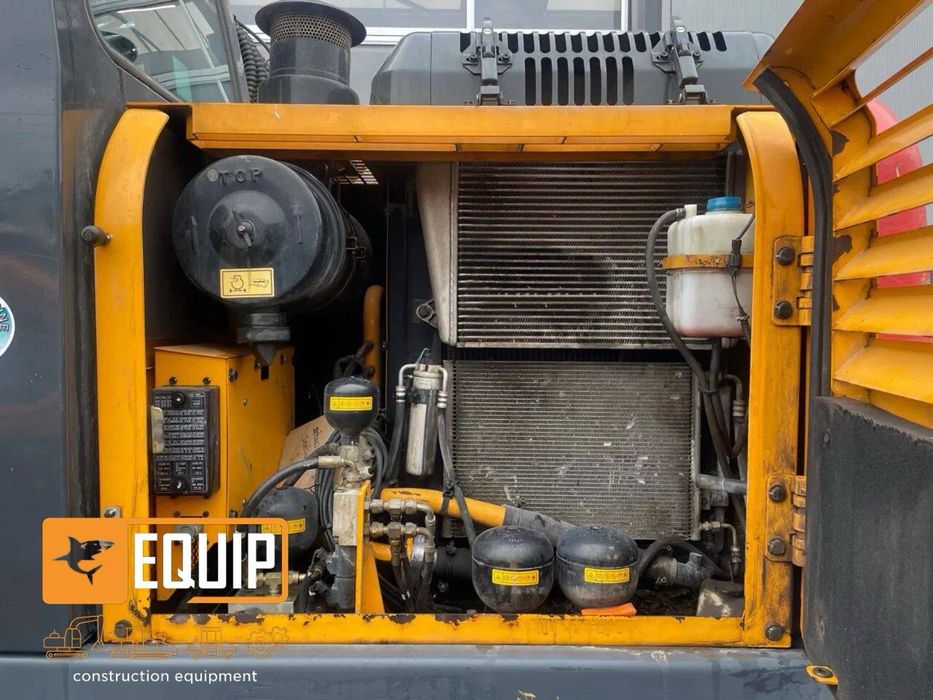 Экскаватор Hyundai R140W-7A