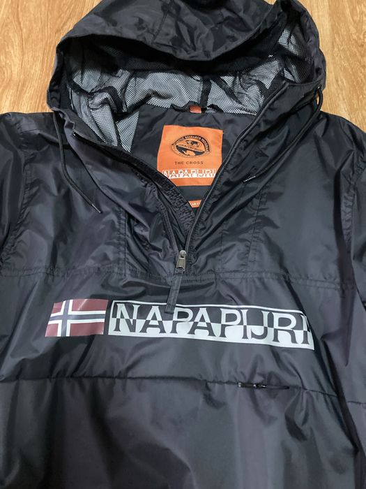 Мъжка оригинална ветровка Napapijri