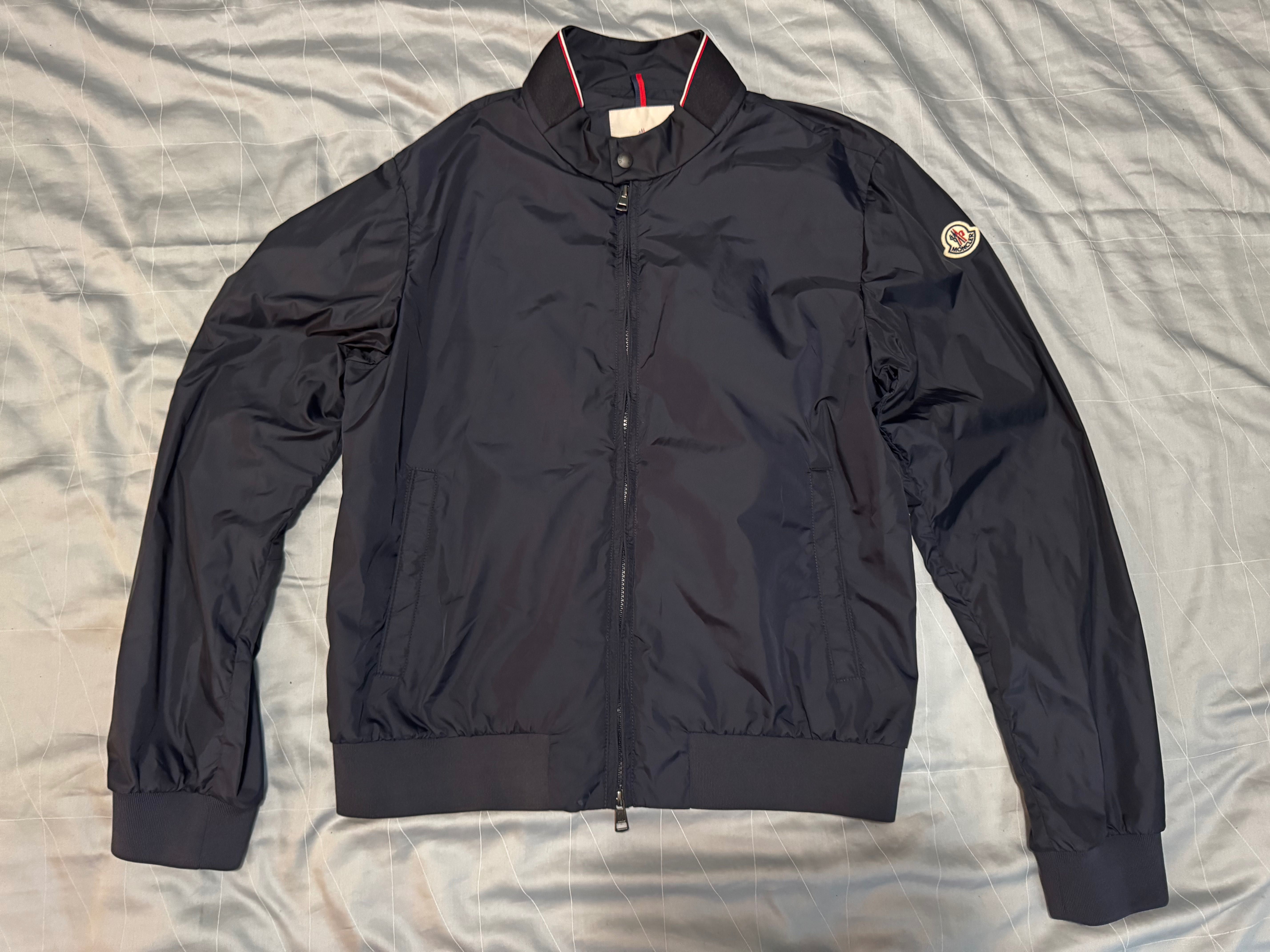 Ново мъжко яке Moncler