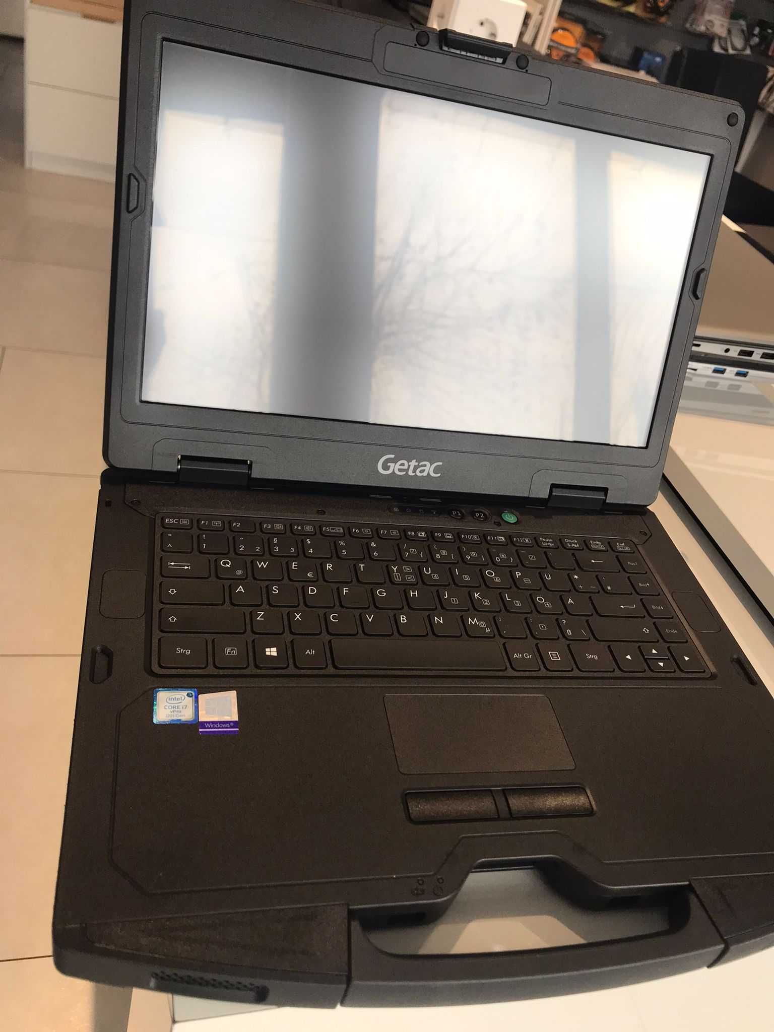 Laptop GETAC S410 G3  I7-8665U-16GB RAM-1 TB SSD