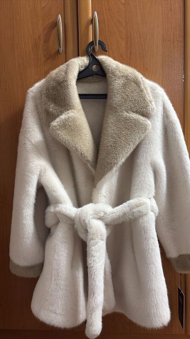 Продаётся стильная шубка