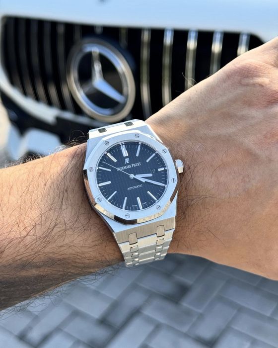 Ap royal oak black dial steel 41,mm