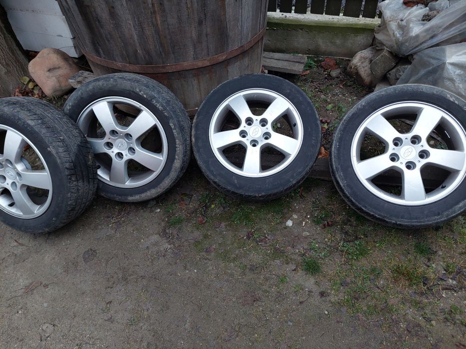 Vând jante r16 cu cauciucuri vara