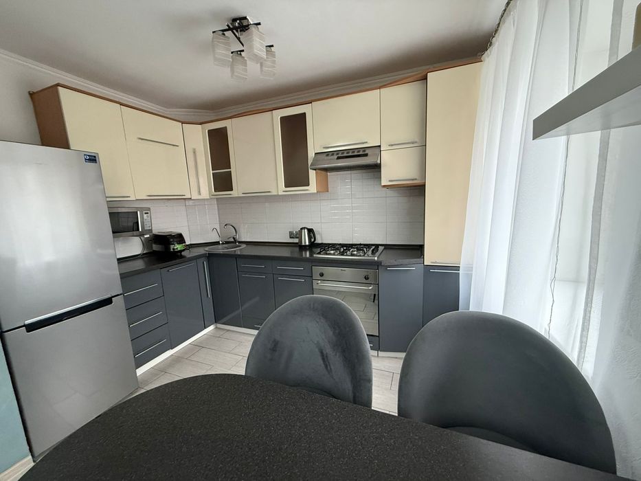 Сдам двухкомнатную квартиру