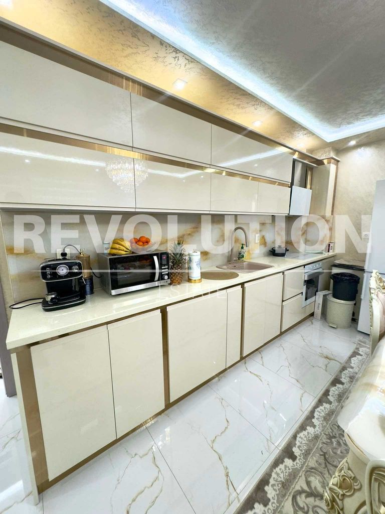 Продава се Двустаен апартамент в Пловдив, Център - 67 кв.м за 2300 €/кв.м - Снимка #4