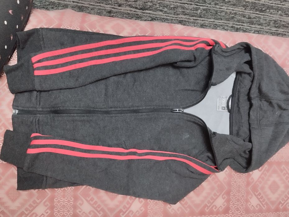 Продам олимпийку и штаны спортивные