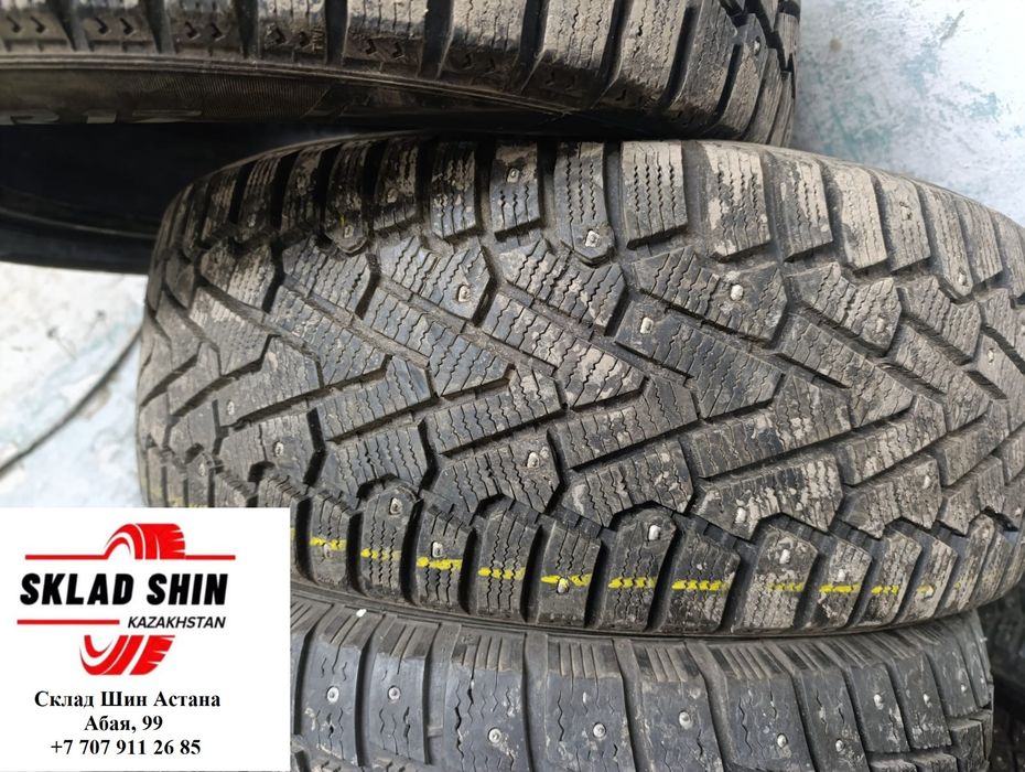 Зимние шины (липучки, шипы) б/у 215/55/17 Европа / Япония