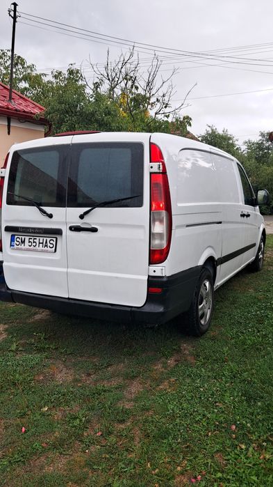 Vând Mercedes vito 2005