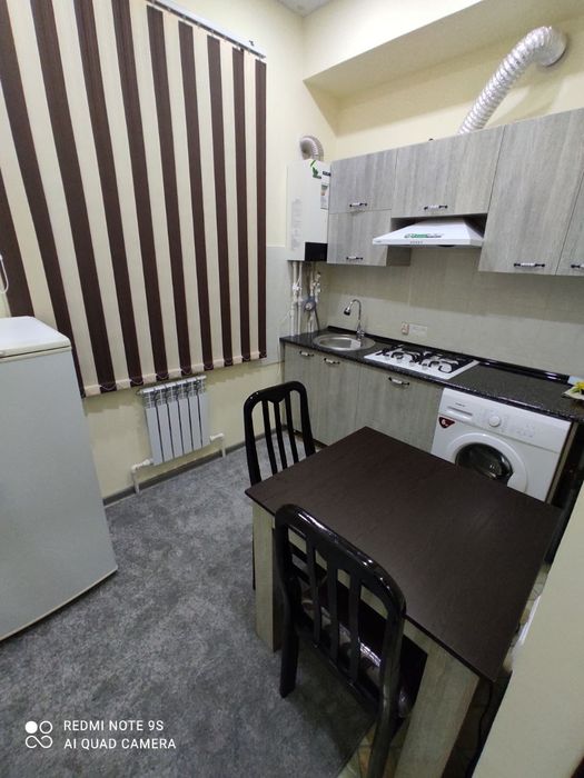 Янги курилган замонавий домдан 1 хонали 35 кв уй сотилади.