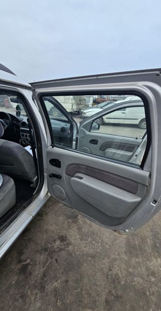 Tulumba 8200 798 473 Dacia Logan prima generatie