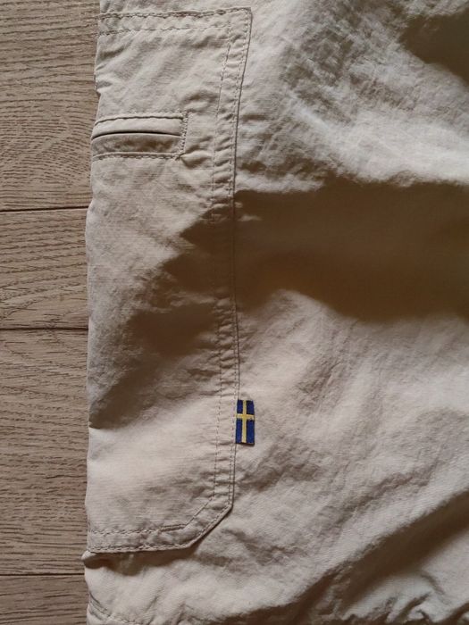 Pantaloni FjallRaven mărime 38