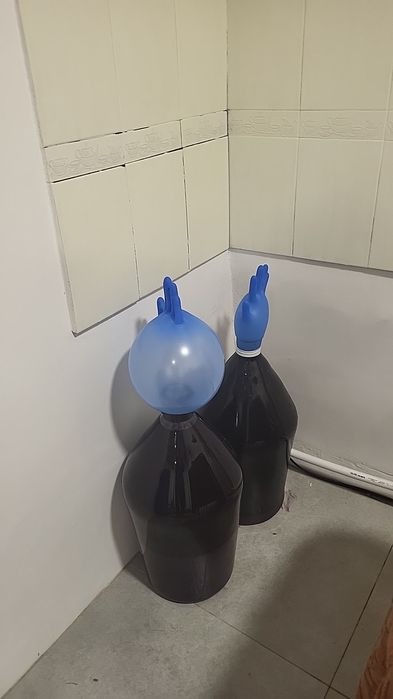 Виноградный напиток,  натуральный.