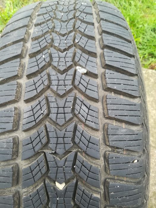Vand anvelope iarnă Debica ca Noi