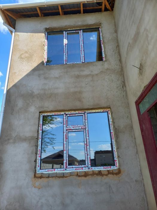 Терезе Есик Витраж жасаимыз пластиктен и алюминиден.