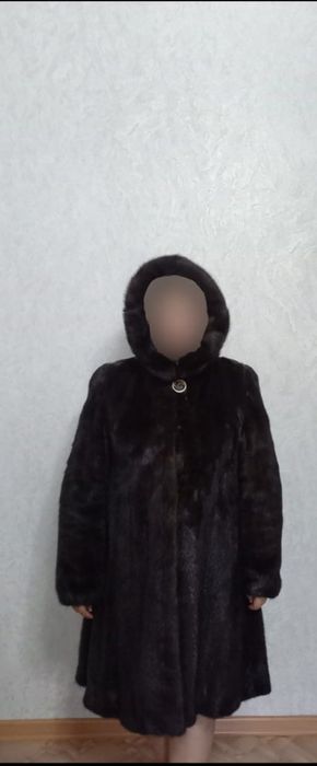 Продам шубу норковую