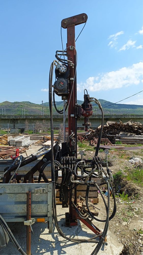 Instalatie de foraj uscat,pentru geotehnica
