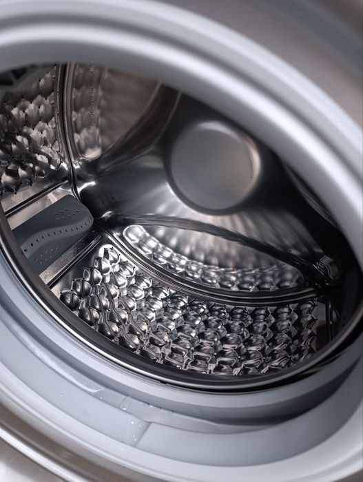 Kir yuvish mashinasi rulls 7 kg invertor