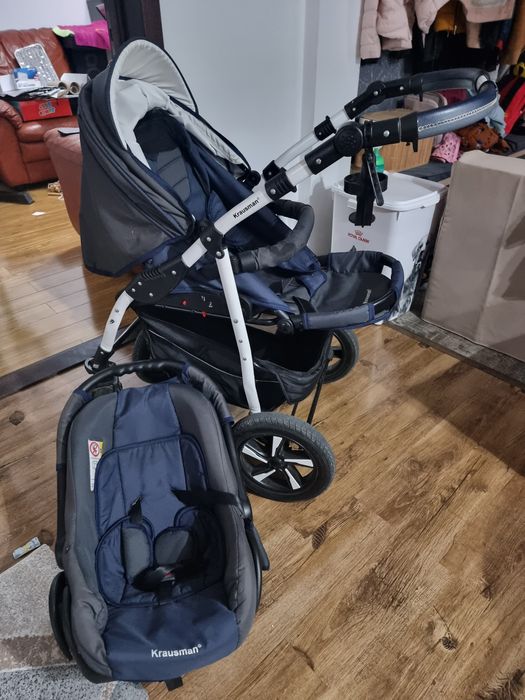 carucior cu 3 piese