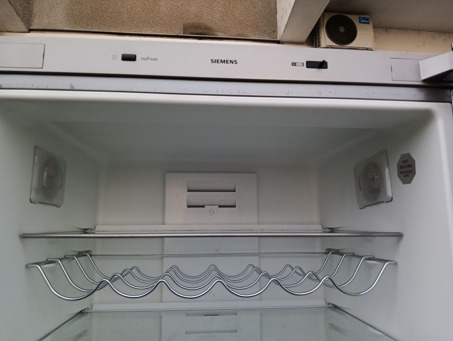 Иноксов комбиниран хладилник с фризер Сименс Siemens 2години Гаранция!