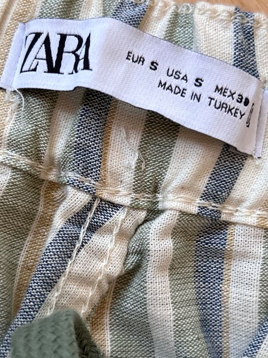 Страхотен сет от раиран панталон Zara & ефирна блуза Stella Nova