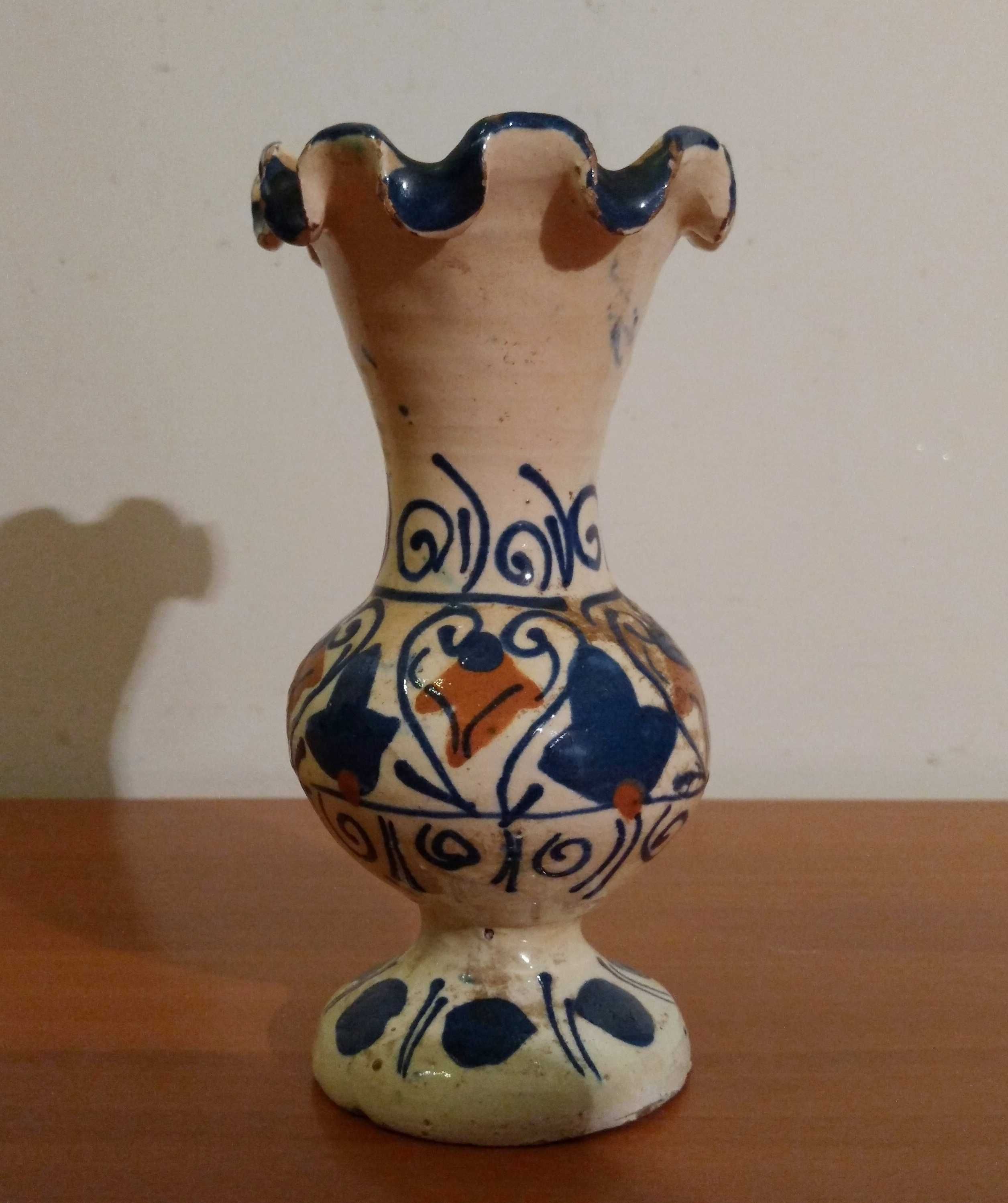 Vaza veche din Banat traditionala | lut modelat si pictat manual