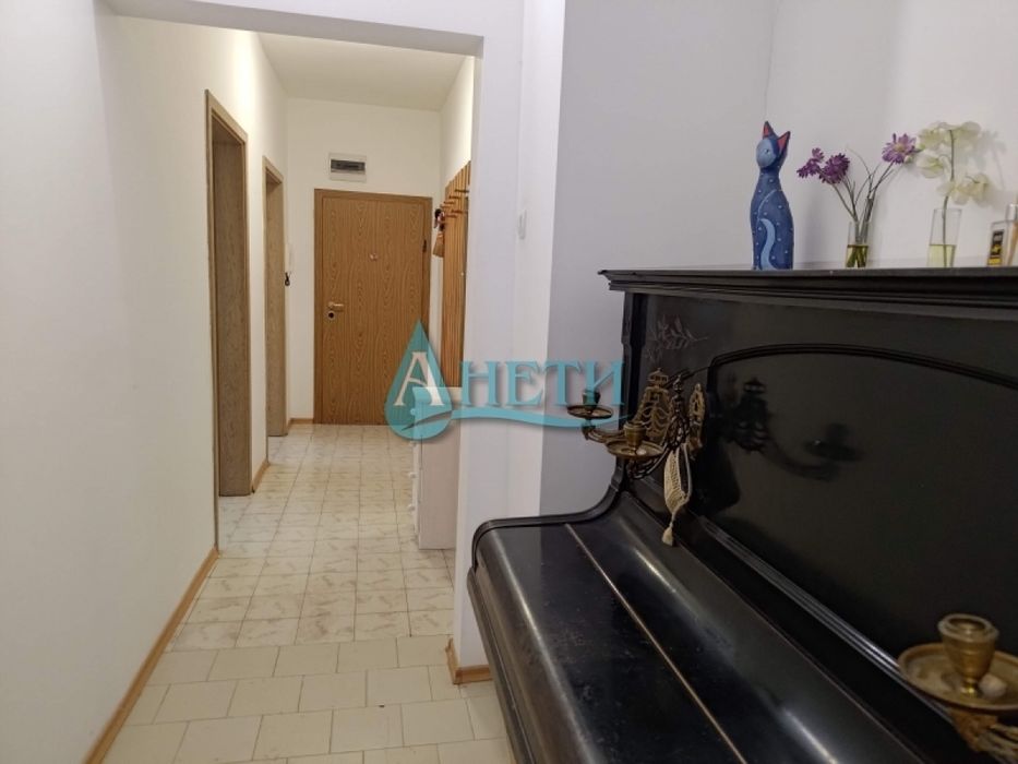 Дава се под наем Офис в София, Гео Милев - 120 кв.м за 800 € - Снимка #6