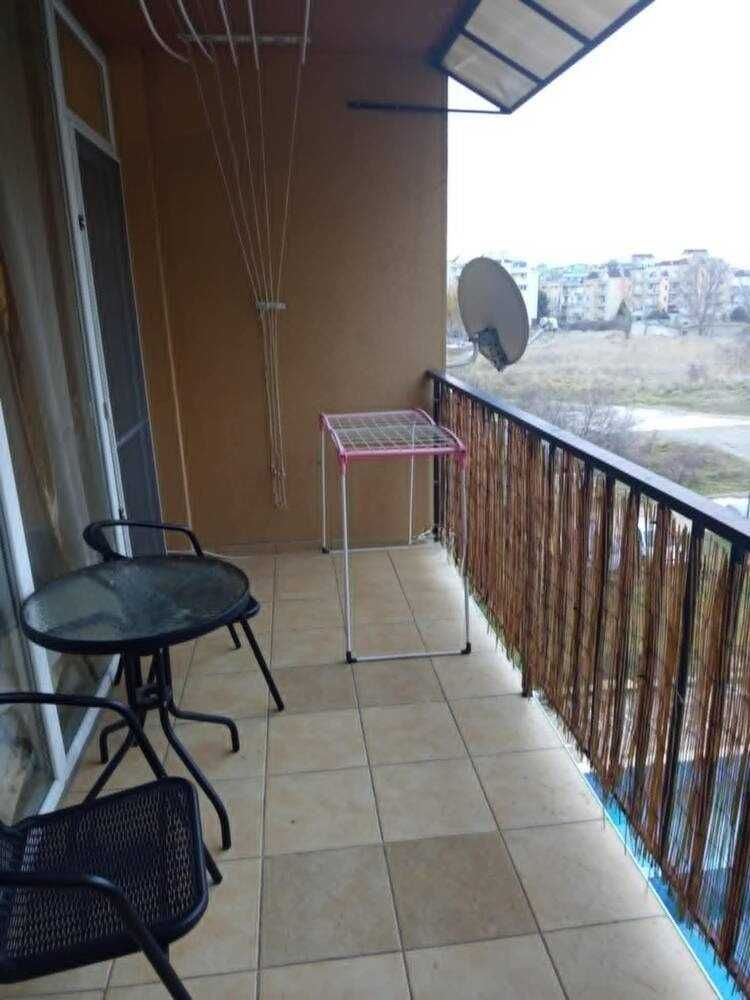 Продава се Двустаен апартамент в к.к. Слънчев бряг - 51 кв.м за 1138 €/кв.м - Снимка #2
