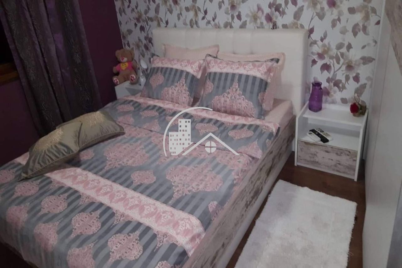 Продава се Етаж от къща в Варна, Център - 95 кв.м за 3148 €/кв.м - Снимка #3