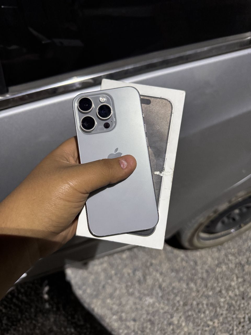Iphone 15 pro srochno