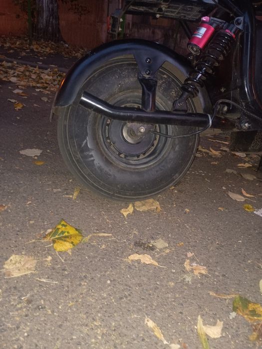 Trotineta electrica Moped