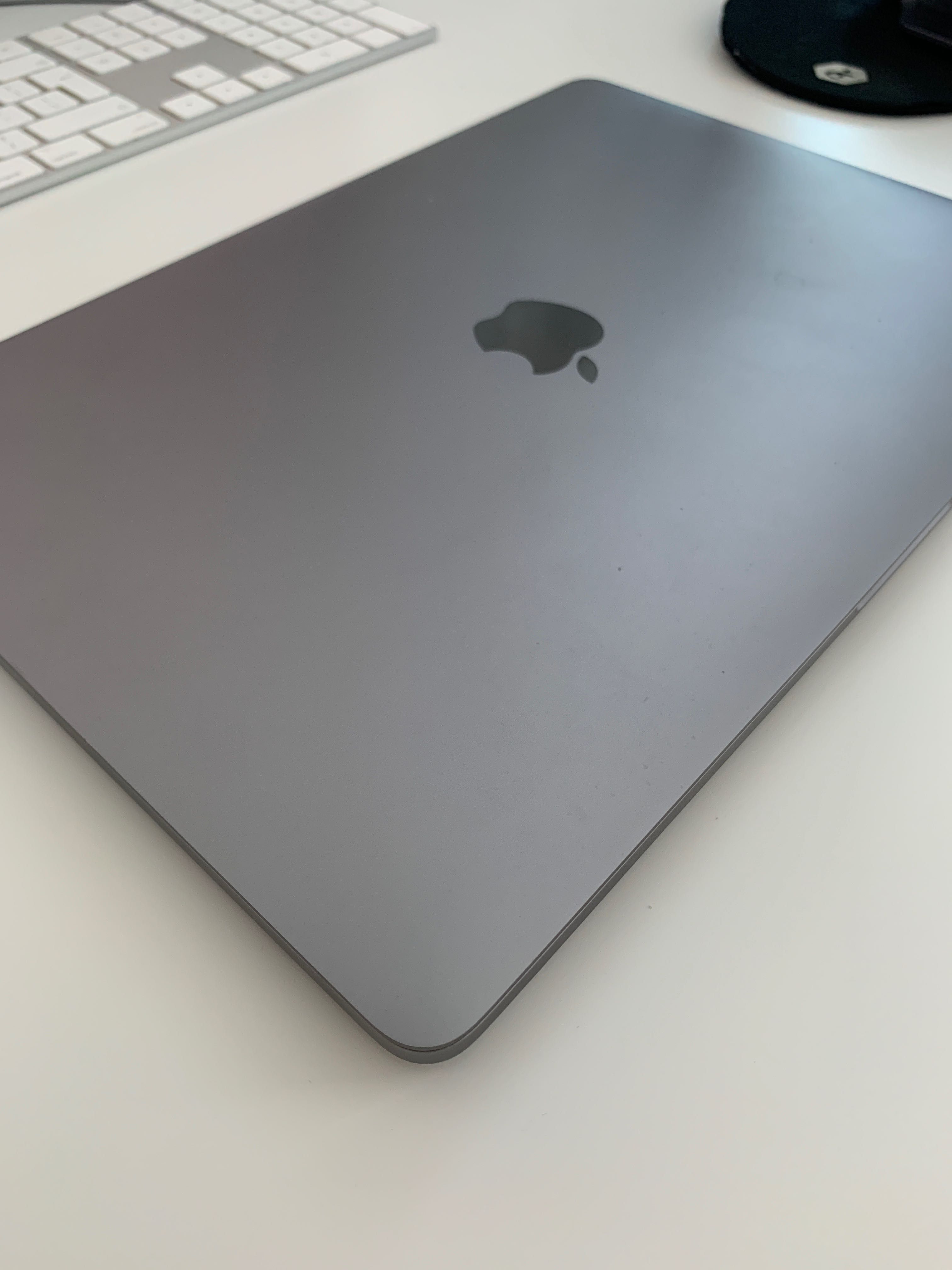 Macbook Pro 13.3" 2018 Space Grey - i5 2.30 GHz, 8GB, 256GB SSD