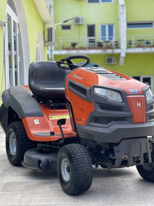 Tractoras de tuns iarba Husqvarna 16.0