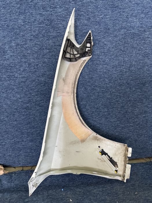 BMW Seria 5 G30 G31 Aripa fata stanga dreapta completa