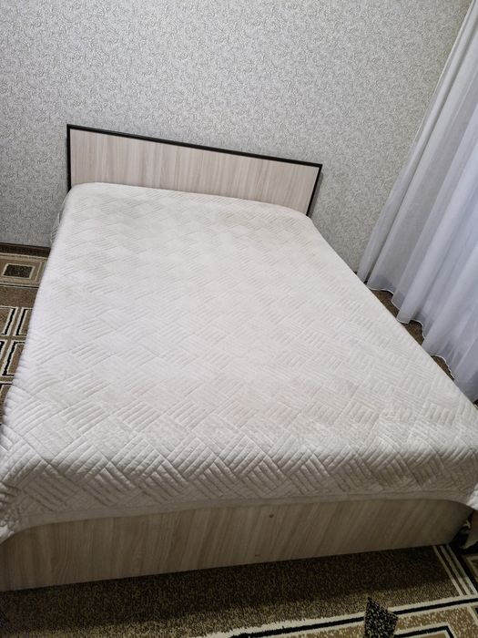 Продам кровать ,двухспалка