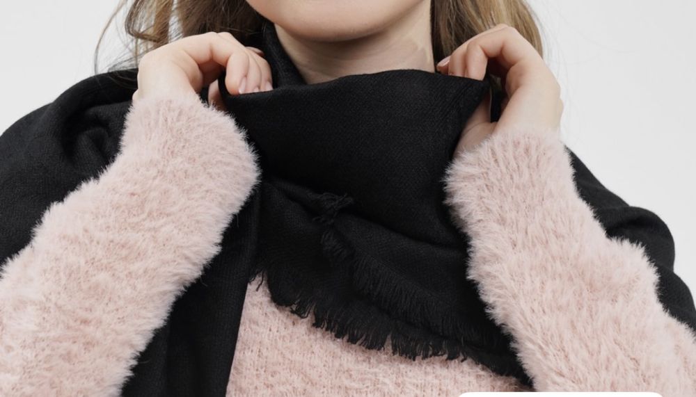 CALVIN KLEIN/ USA/платок- шаль- палантин- шарф