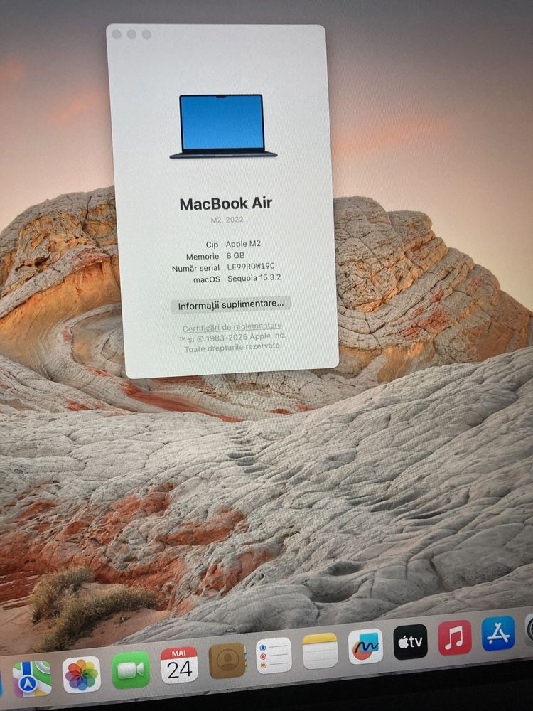 Macbook M2 • 256 GB • 8 GB RAM • Apple 2022