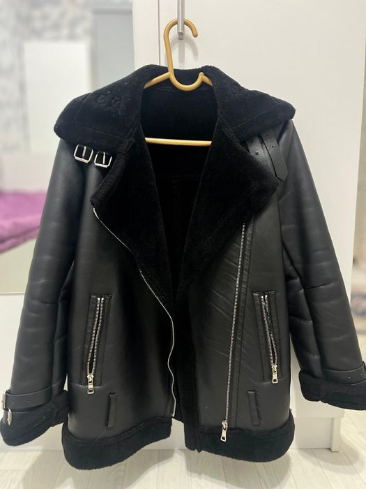 дубленка,в очень хорошем состоянии,качественный материал