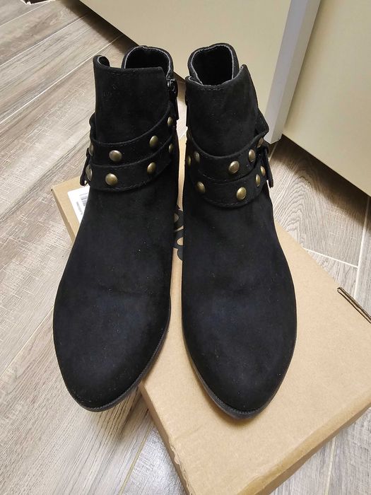 Дамски ниски черни боти велур 36 номер
