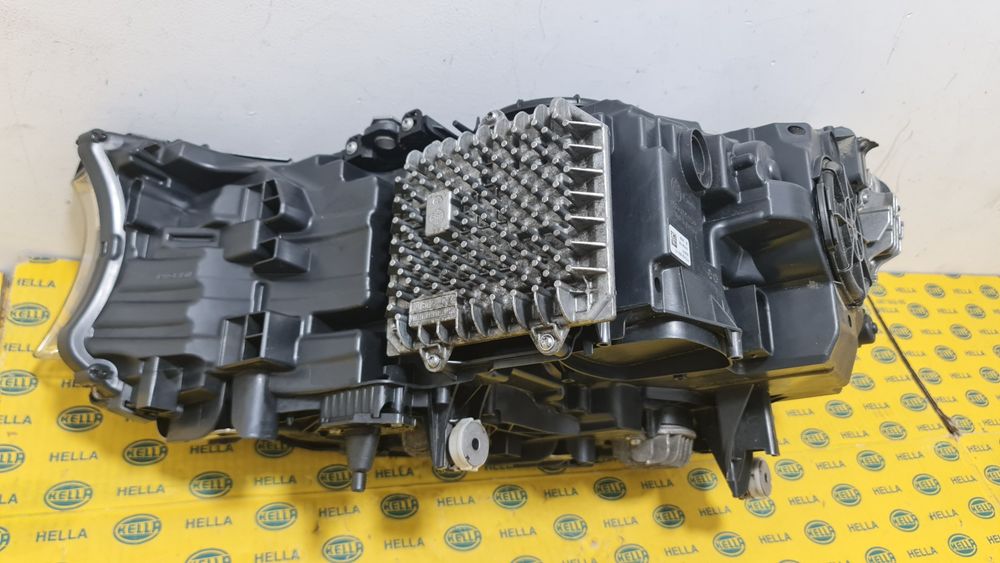 Far full led adaptiv BMW 7 g11 g12 modul calculator 8499230