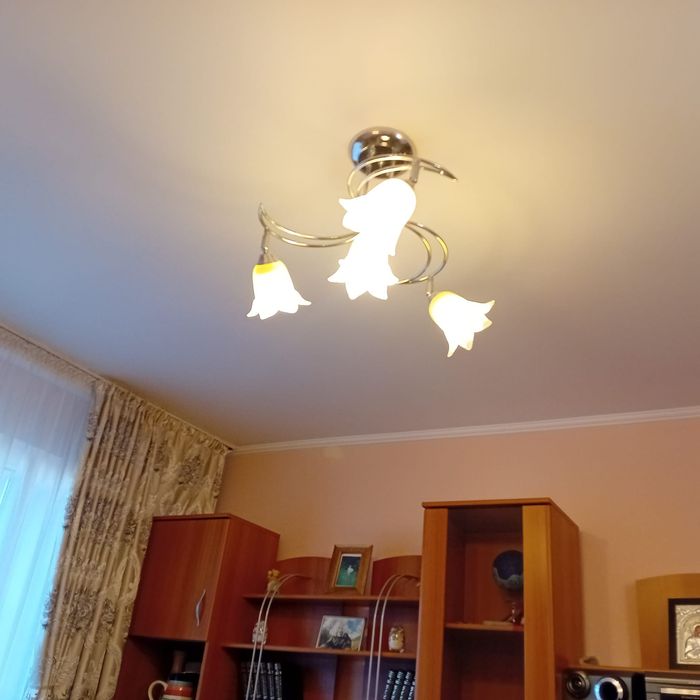 Mobilă de sufragerie LEMS (combină MP3 Samsung, lustră și aplice)