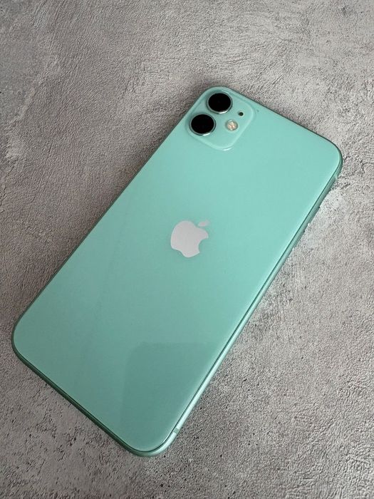 Продам айфон 11 64гб