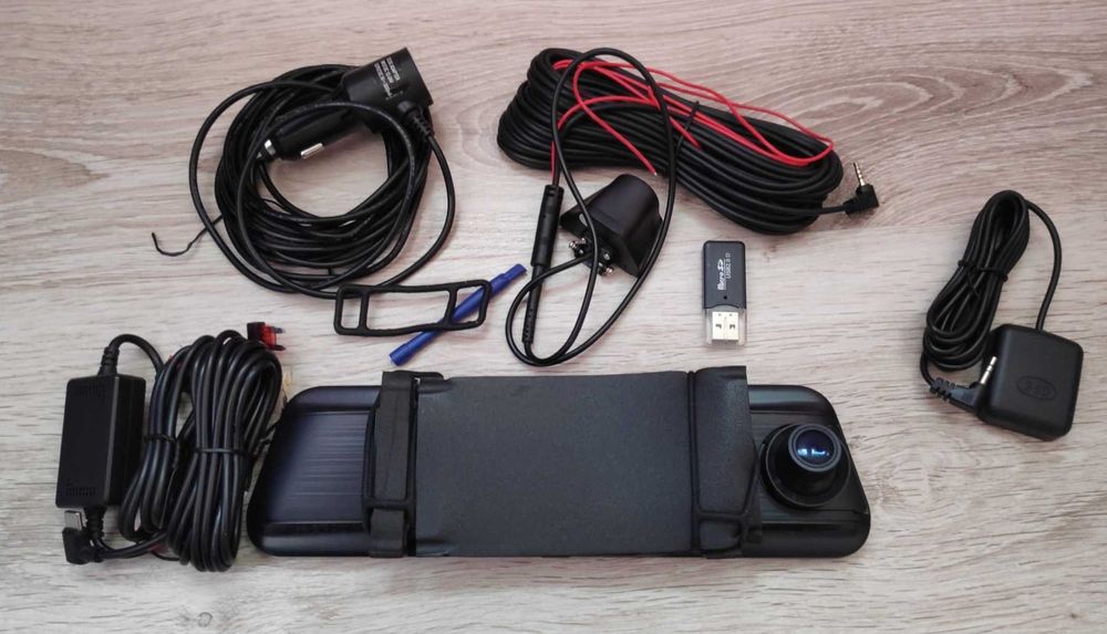 Видеорегистратор E-ACE 2K резолюция