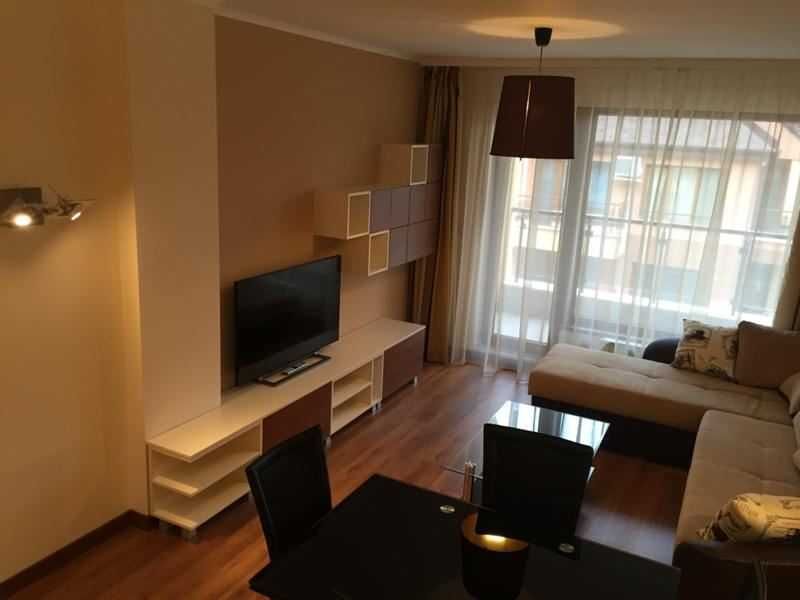 Дава се под наем Двустаен апартамент в София, Хладилника - 63 кв.м за 408 € - Снимка #3