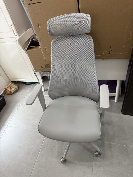 Scaun de birou, nou, Ikea