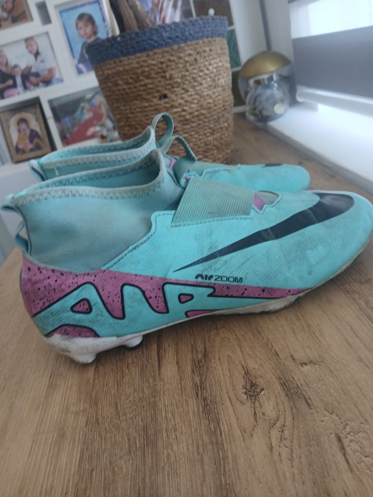 Футболни маратонки Nike mercurial club 38,5