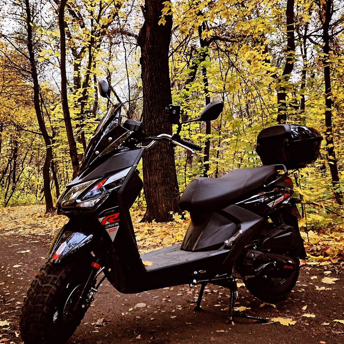 Срочно продаю мопед лия самурай 150 кубов