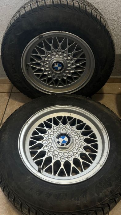 Продам Шины на BMW