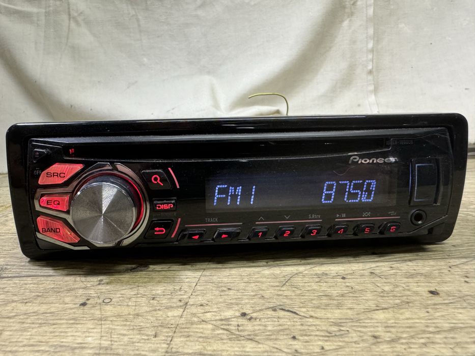 Pioneer DEH-1600ub