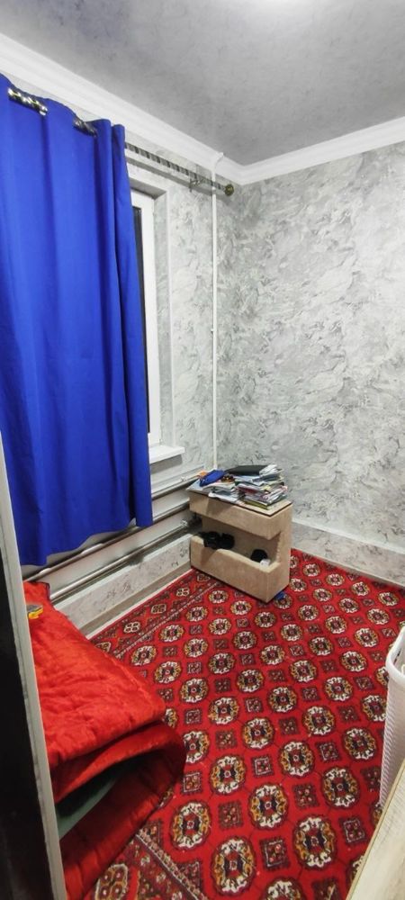 Ялангач Продается квартира 2/2/4 балкон 1.5х3