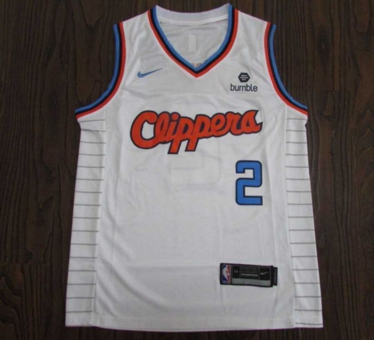 Maiouri de baschet cu Kawhi Leonard